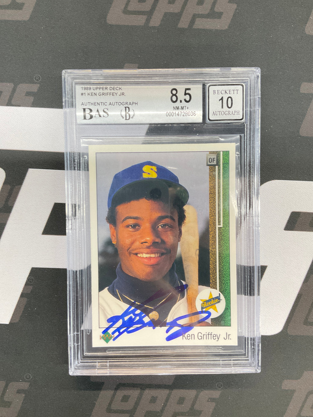 1989 Upper Deck Ken Griffey Jr. Rookie Auto BGS 8.5 10 Mariners