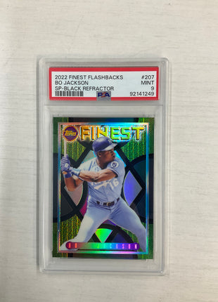 2022 Finest Flashbacks Bo Jackson Black Refractor /25 PSA 9