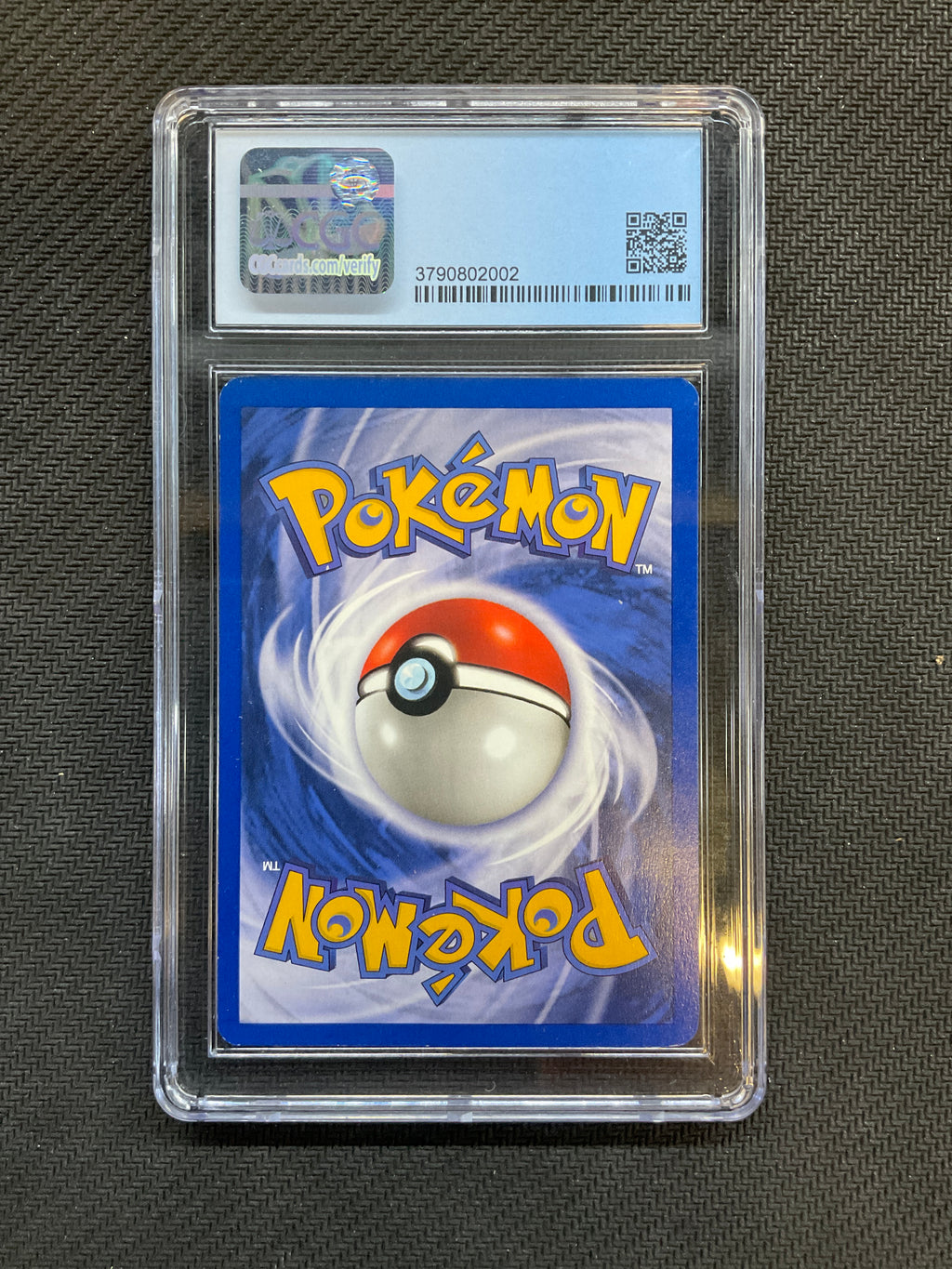 2000 Pokemon Team Rocket Dark Dragonite Holo 5 CGC 8