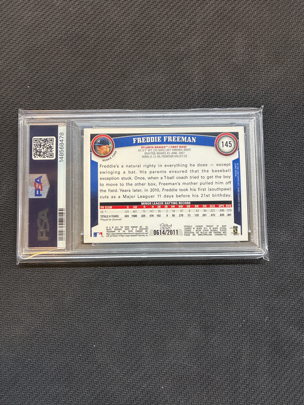 2011 Topps Freddie Freeman Rookie Gold /2011 #145 PSA 8 Braves
