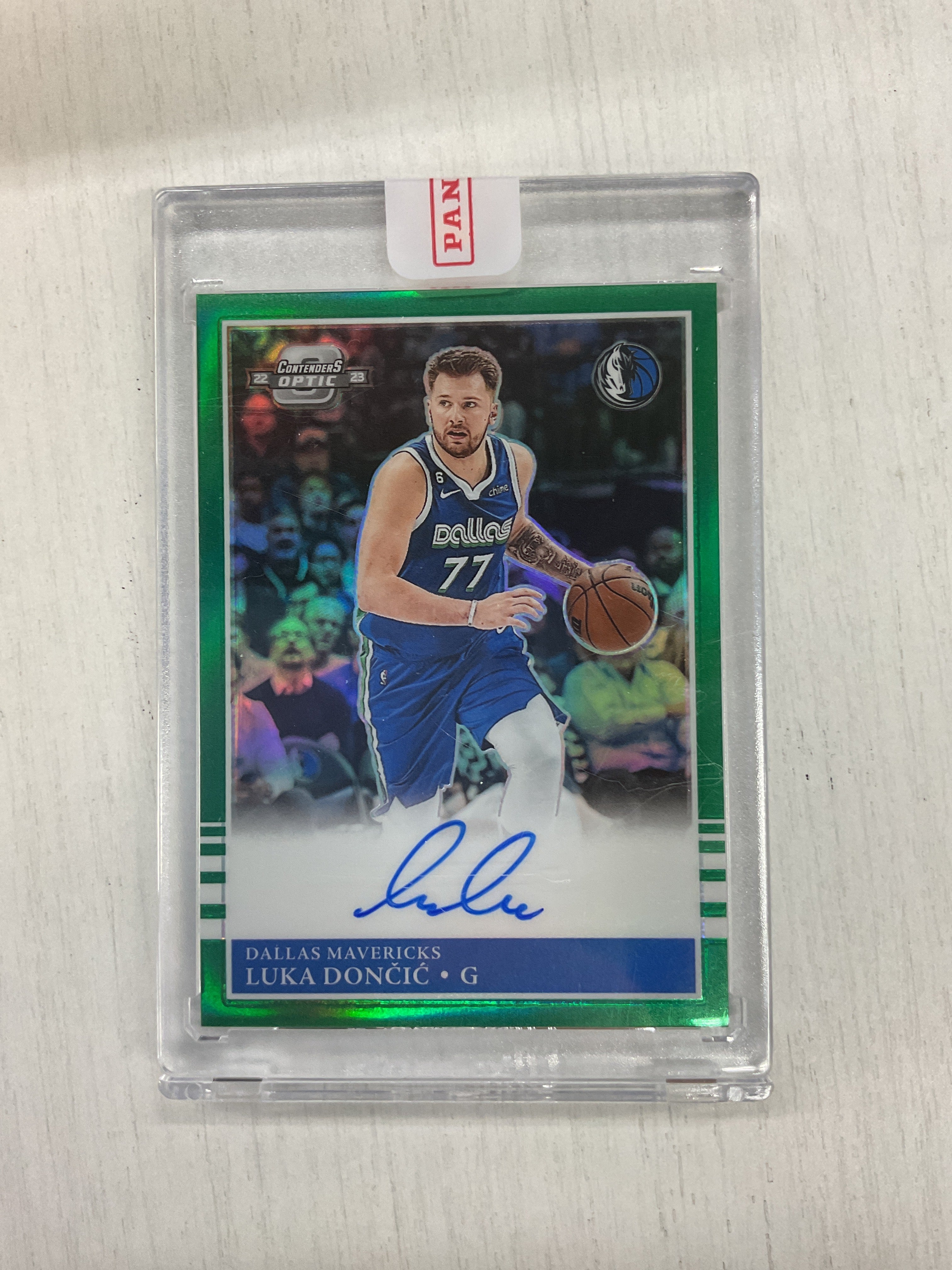 2022 Contenders Optic Luka Doncic Green Auto /49 Mavericks