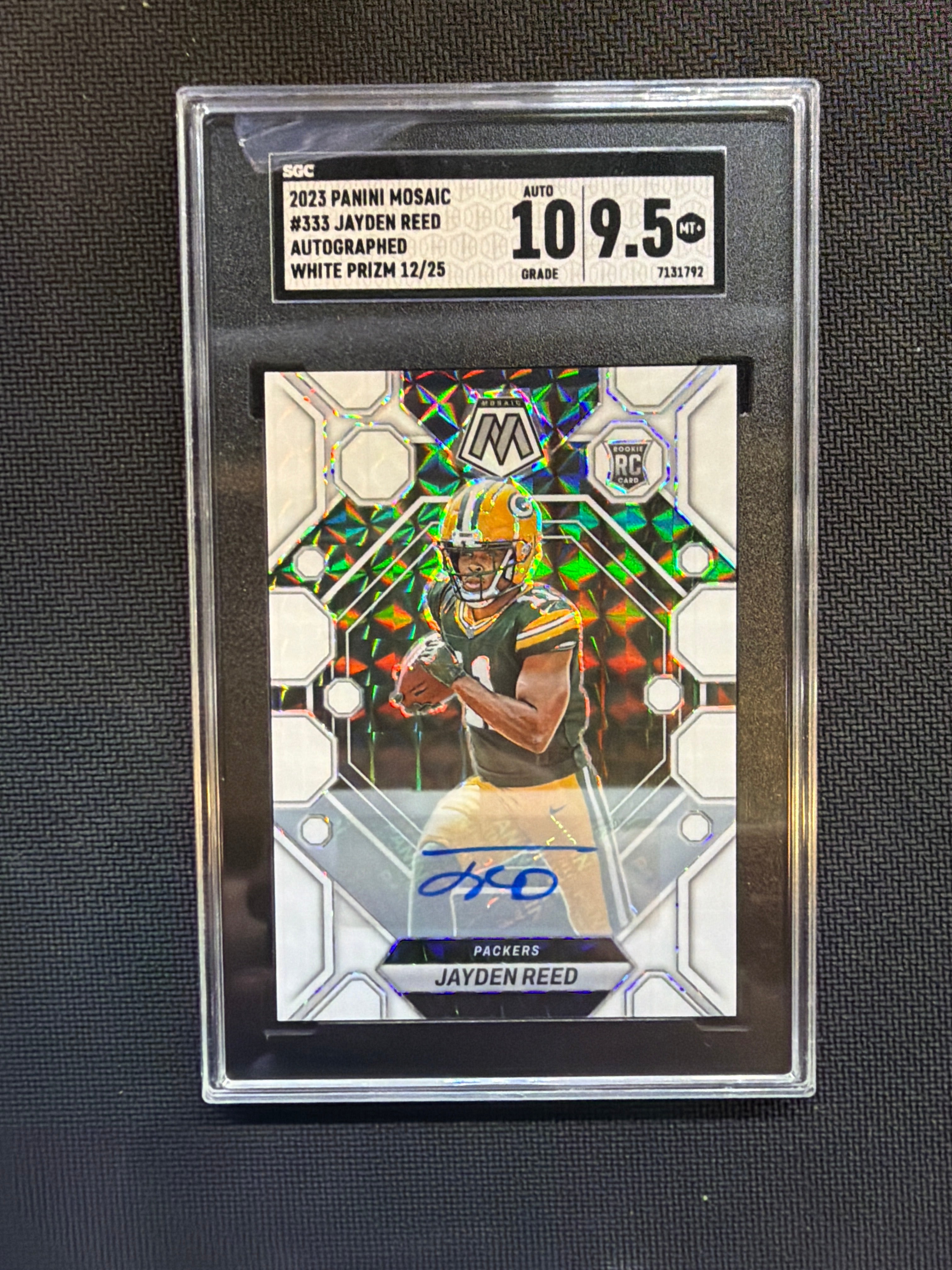 2023 Panini Mosaic Jayden Reed Auto /25 SGC 9.5