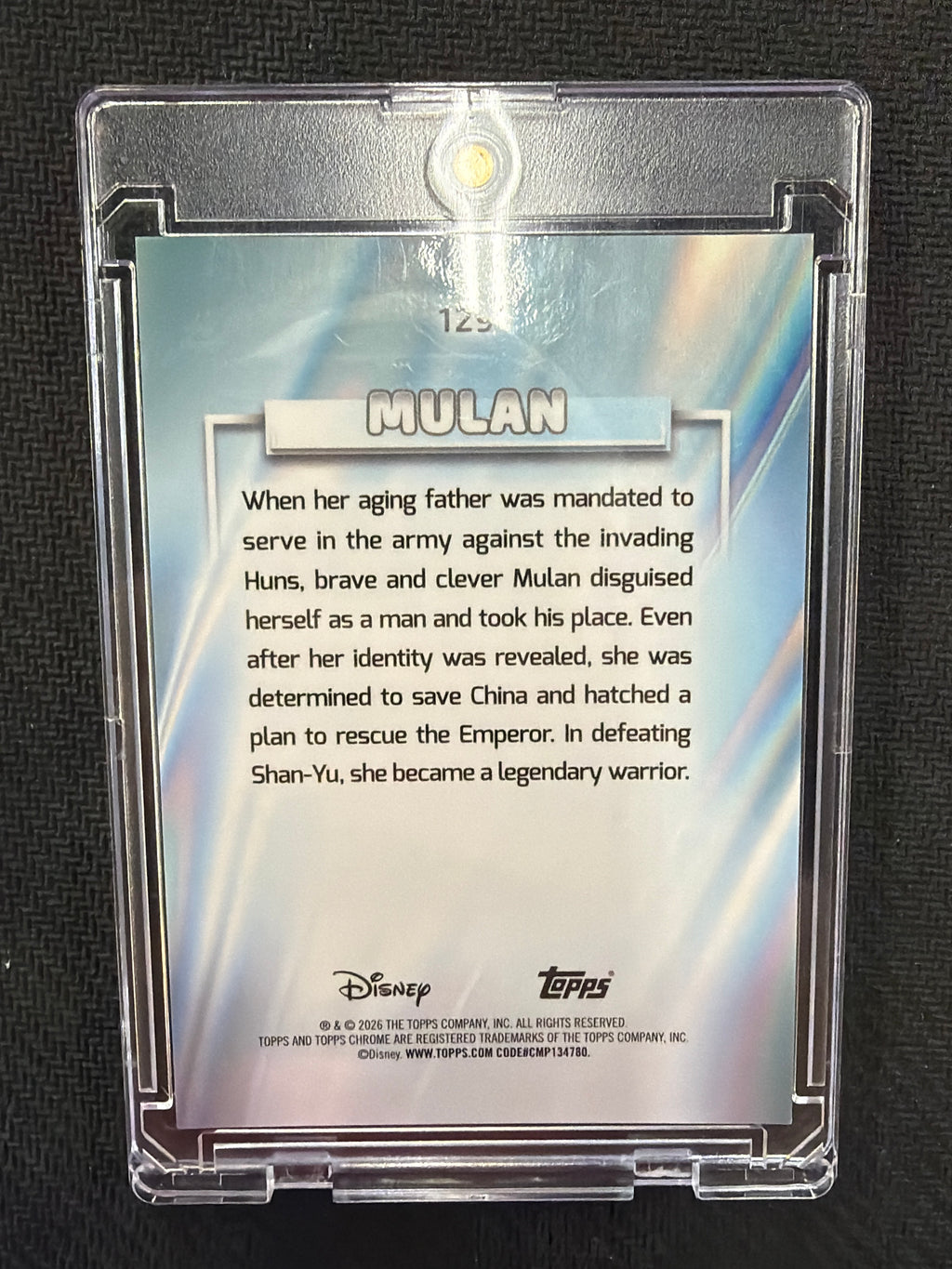 2026 Topps Chrome Disney Mulan /28 Red Black