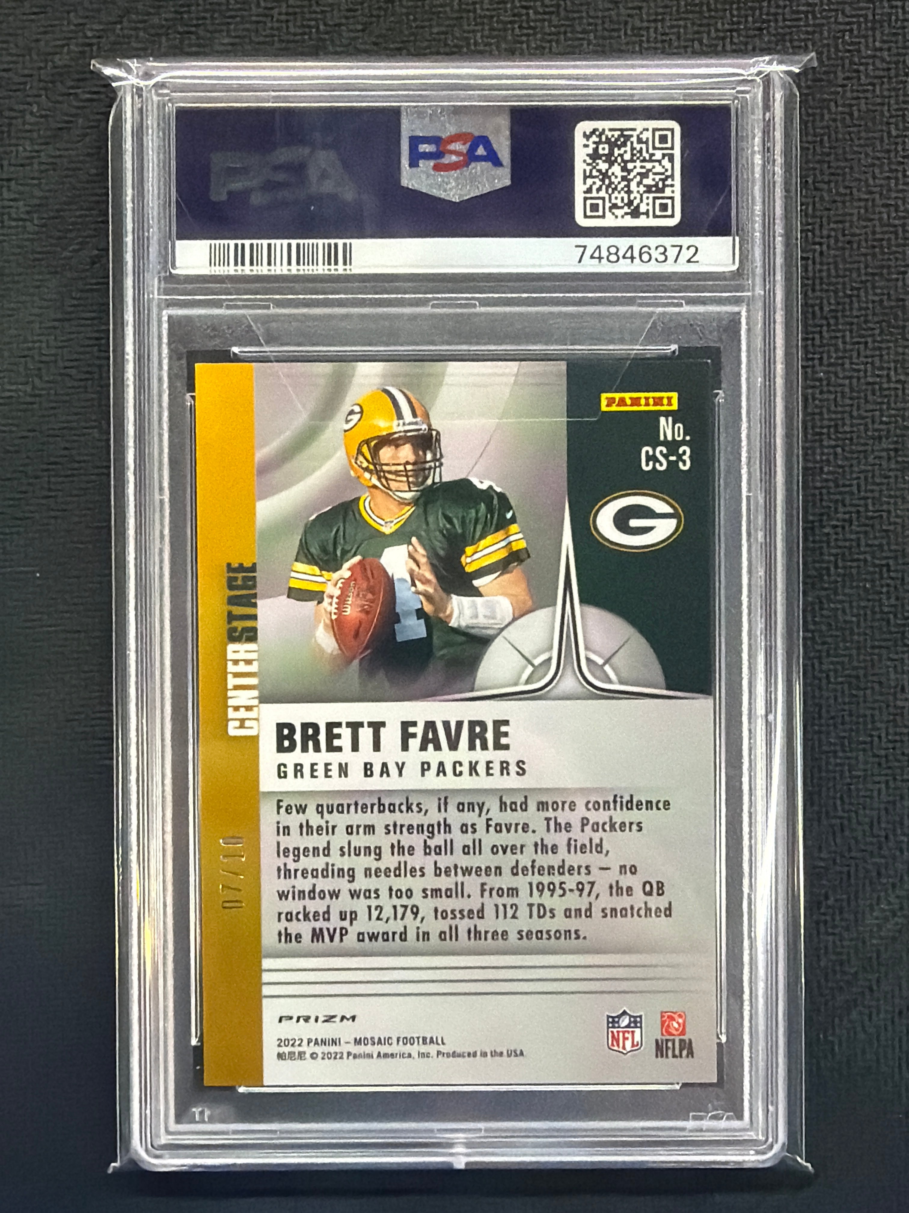 2022 Mosaic Brett Favre Centerstage Gold /10 PSA 9 372