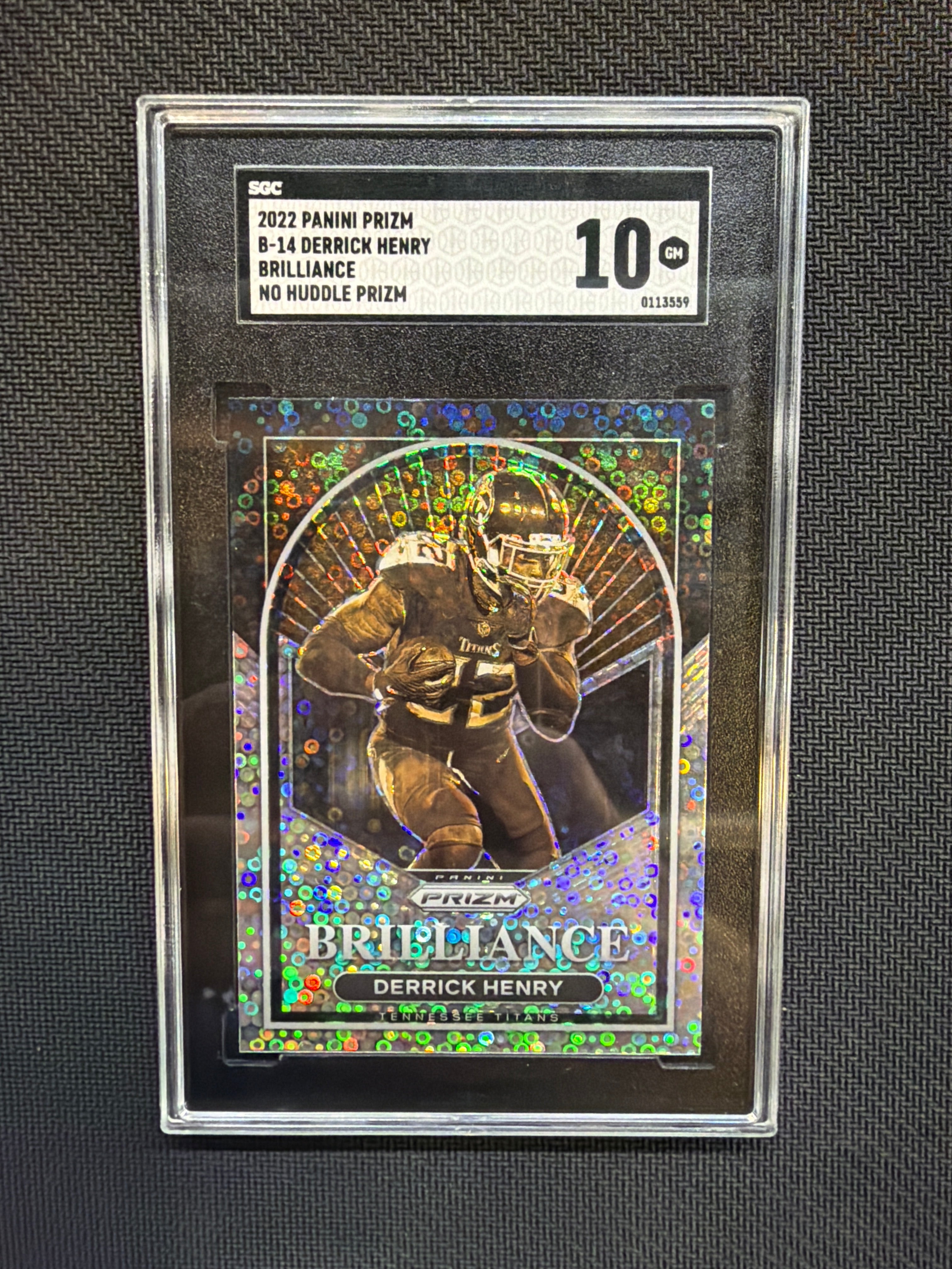 2022 Panini Prizm Derrick Henry No Huddle Brilliance SGC 10 Titans