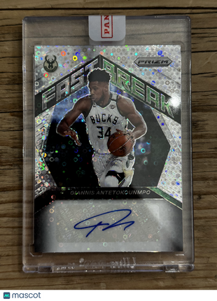 2020 Prizm Giannis Antetokounmpo Fast Break Auto Sealed