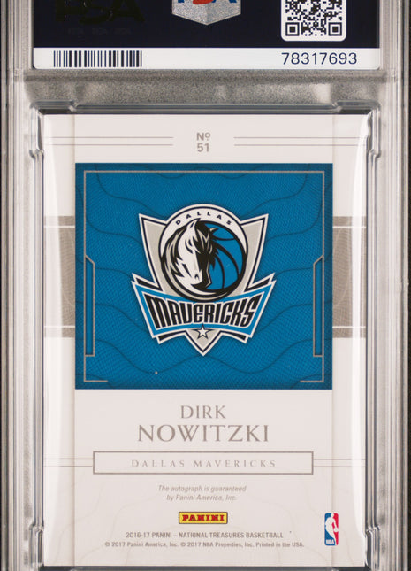 2016 Panini National Treasures Signatures Dirk Nowitzki #51 30 / 35 PSA 10