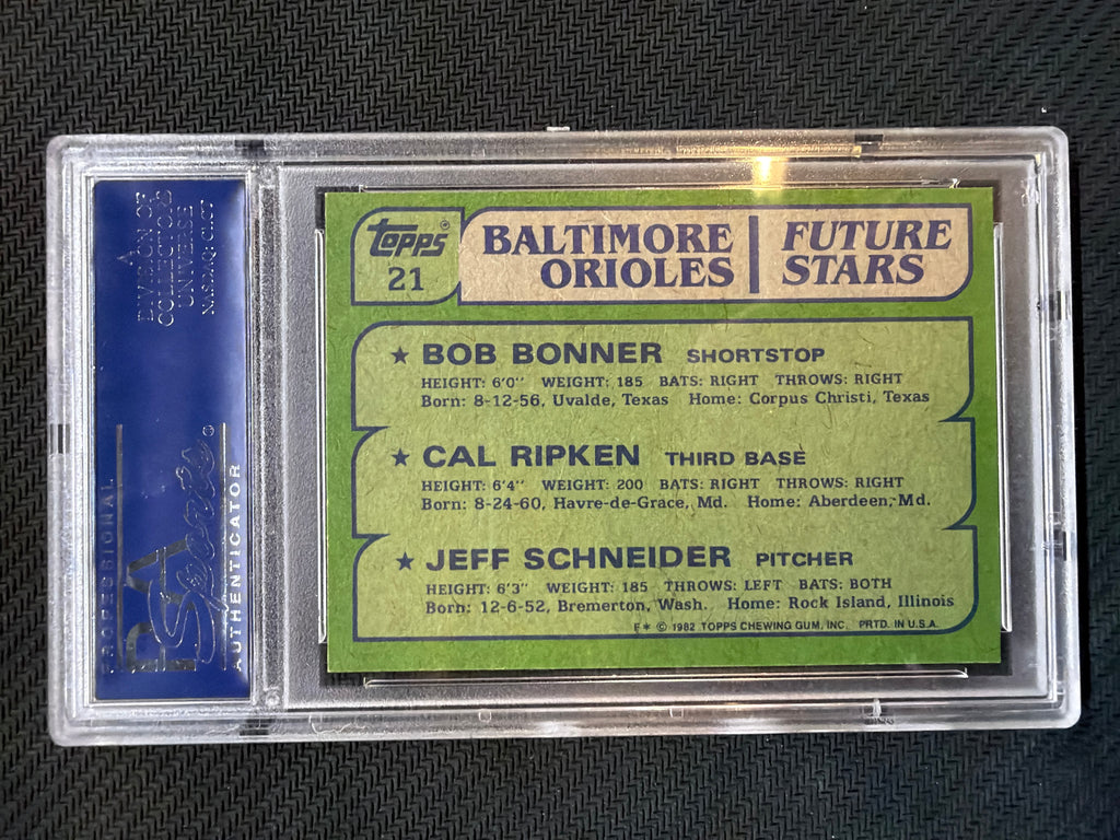 1982 Topps Orioles Future Stars Bonner/Ripken/Schneider #21 PSA 8