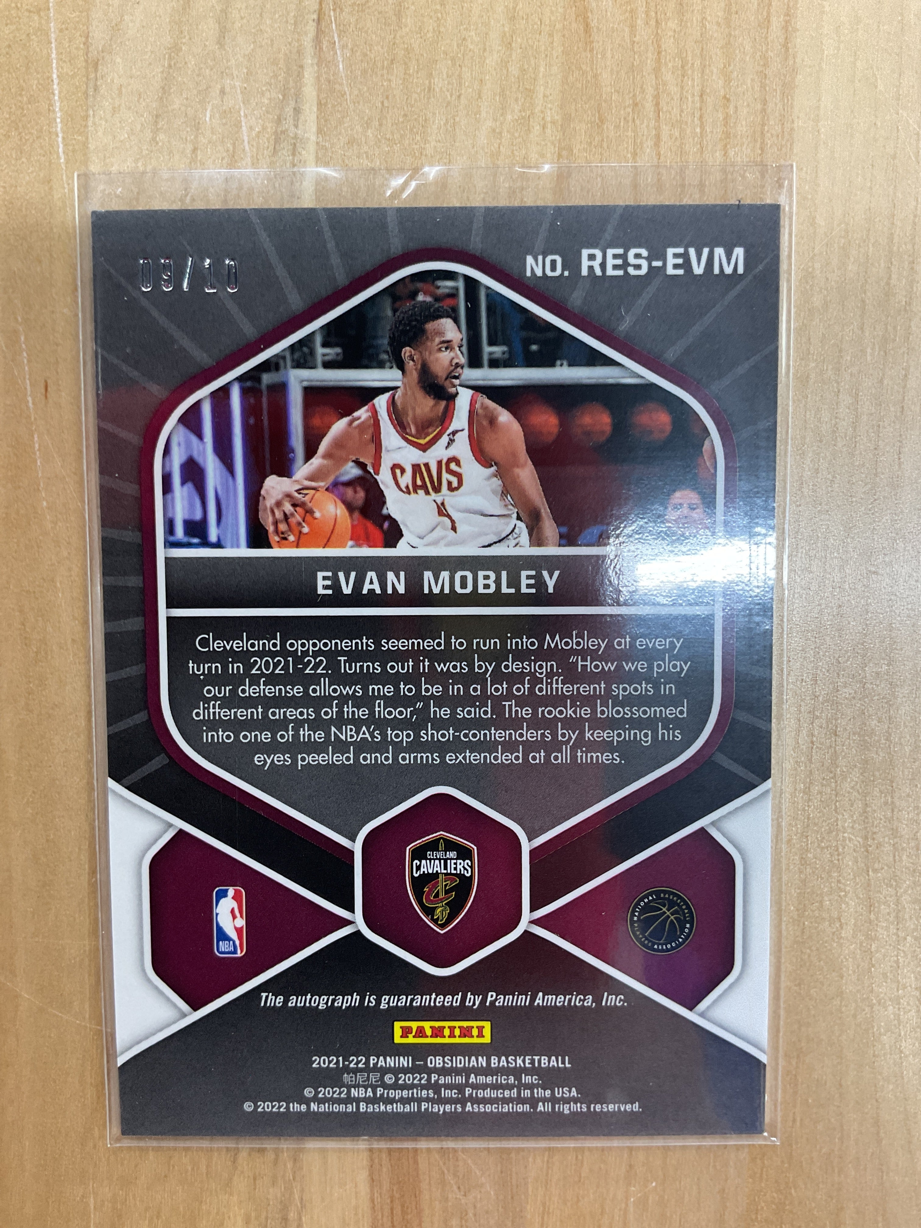 2020 Obsidian Evan Mobley Rookie Yellow Auto /10