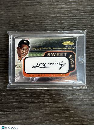 2001 Fleer Sweet Sigs Willie Mays Auto Leather Edition Willie Mays