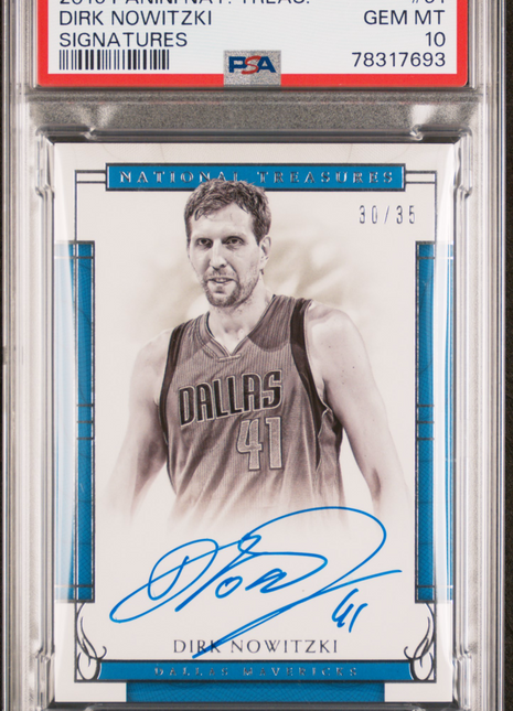 2016 Panini National Treasures Signatures Dirk Nowitzki #51 30 / 35 PSA 10